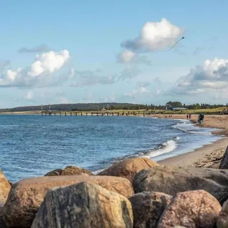 Vakantiehuis In Kuehlungsborn-west