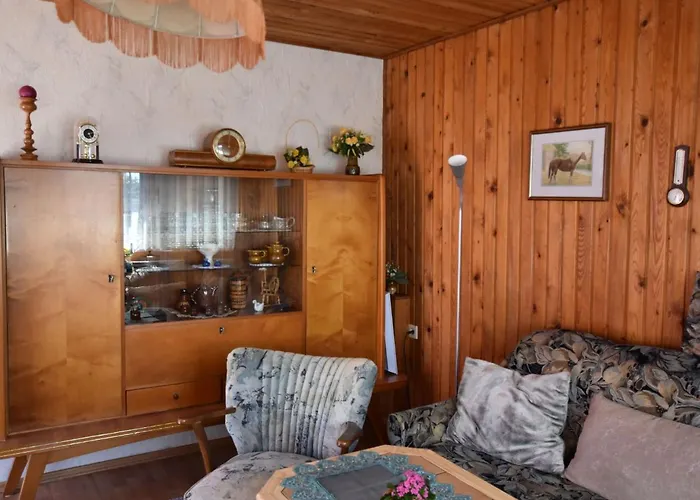 In Kuehlungsborn-west Holiday home *